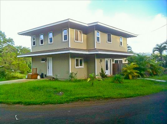 Custom Home located in the highly desirable Wailua Homesteads