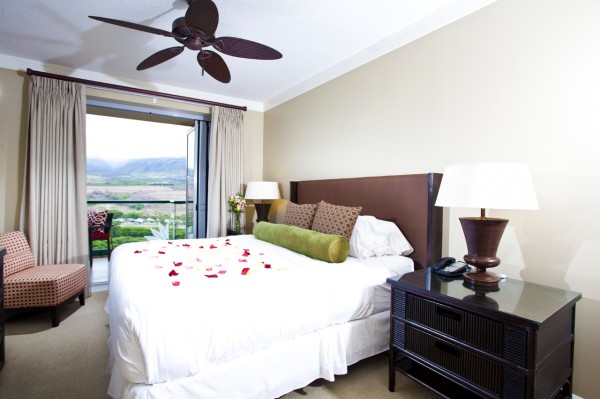Hokulani 1034 mountain view bedroom
