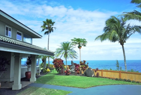 An oceanfront Maui home